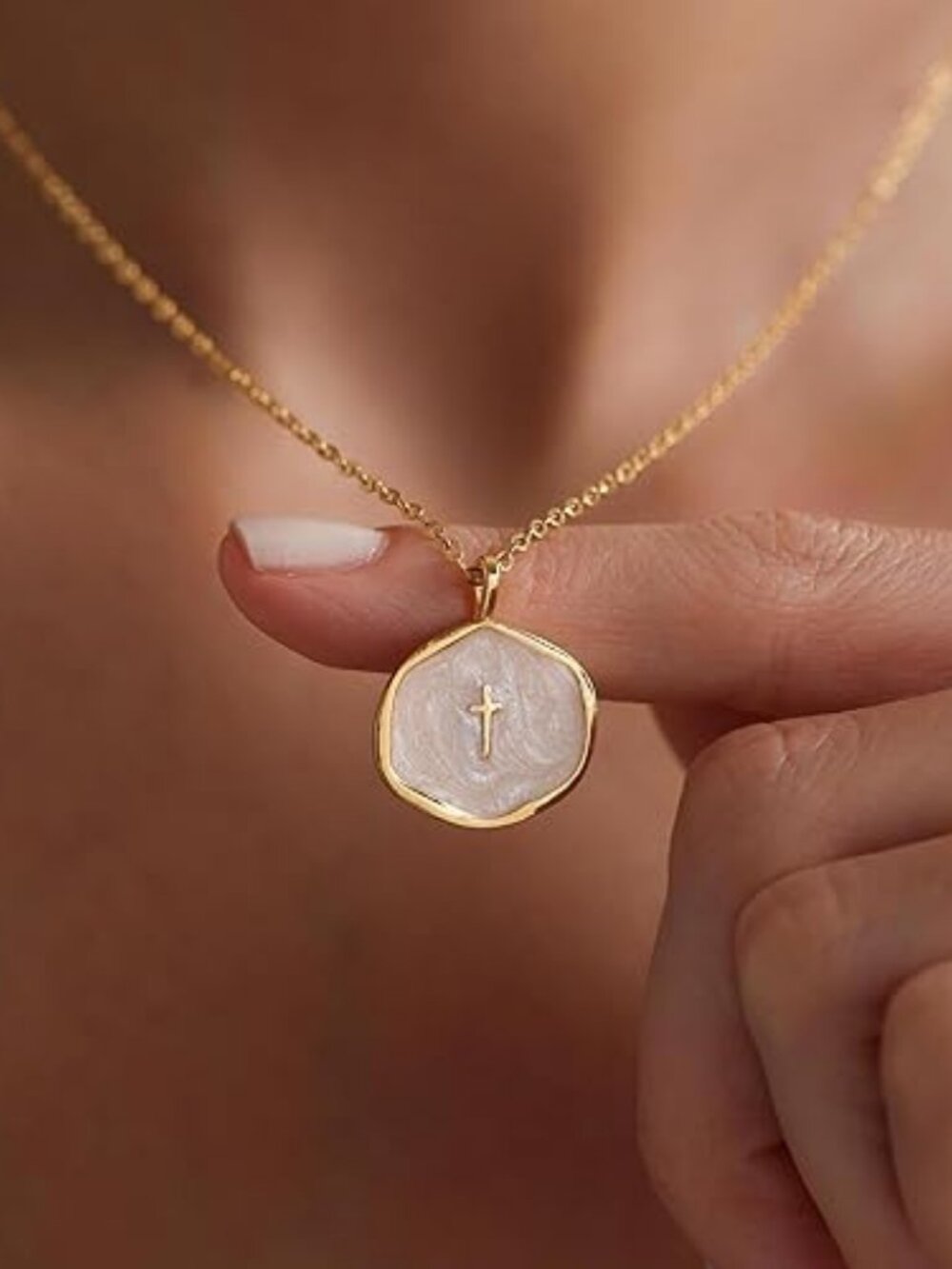 ✝️ Dainty Gold Cross Necklace – 14K Plated Pendant - Picture 2 of 7